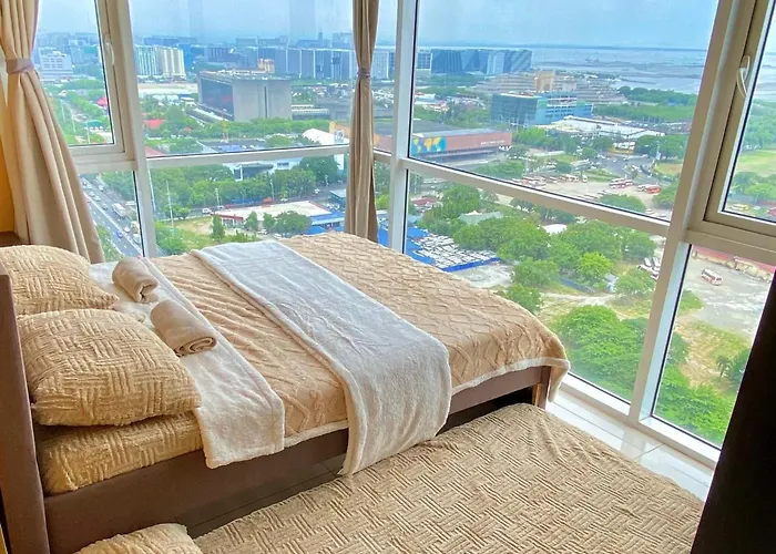 Smdc Breeze Residences Pasay Near Airport Picc Ccp World Trade Center Moa And Starcity