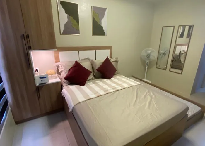 Cozy Studio Unit 10Mins From Airport 20Mins From Us Embassy Across Sm Sucat