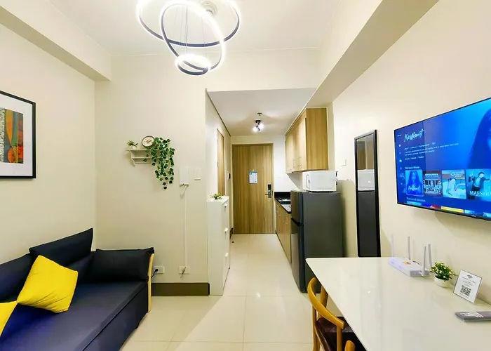 Citispace 1BR Condotel Suite at FAME Residences #FM24B