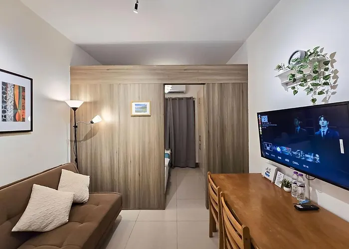 Citispace 1BR Condotel Suite at FAME Residences #FM22B