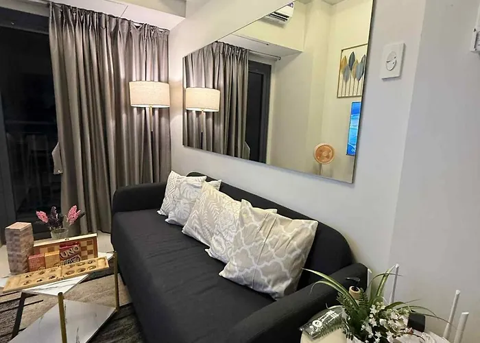 Elcapri Staycation - Shore 3 Residences