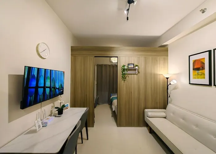 Citispace 1BR Condotel Suite at FAME Residences #FM52B