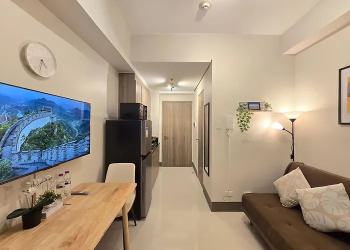 Citispace 1BR Condotel Suite at FAME Residences #FM48B