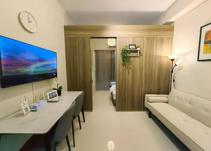 Citispace 1BR Condotel Suite at FAME Residences #FM51B