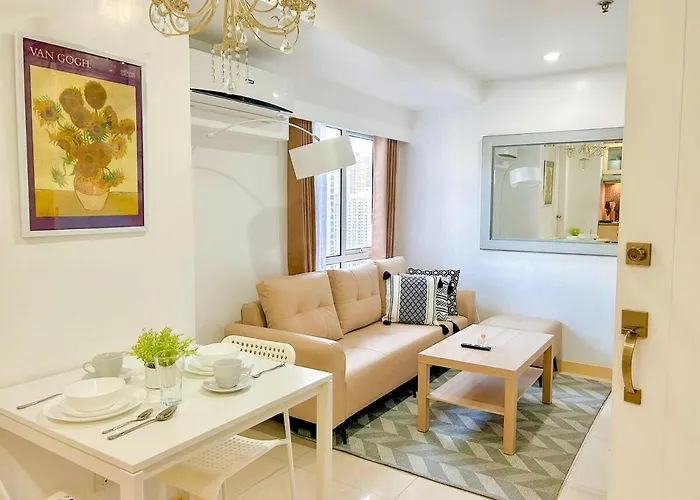 2Bedroom Loft Apartment Within Bgc