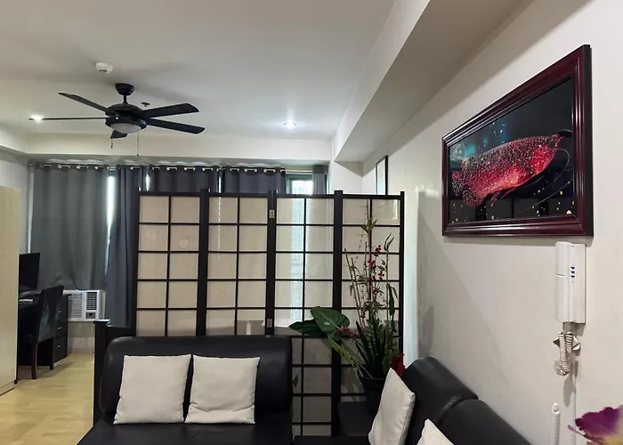 Soho Condotel Near Edsa Shaw Mrt Sm Megamall Free Pool