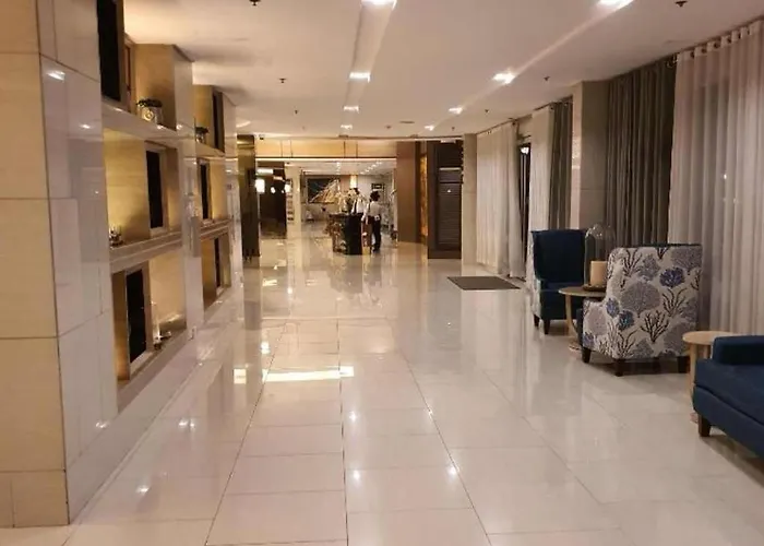 Shell Residences Family Suites 2