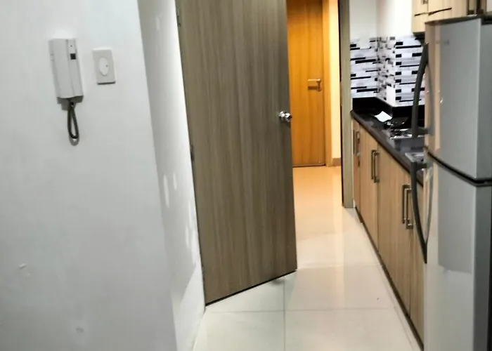 Ellein'S Condotel
