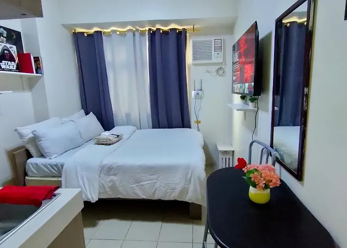 Trisha'S Condotel Urban Deca Tower Edsa