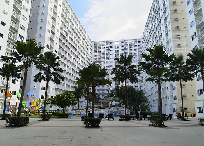 2 Bedrooms With Balcony 10 Minutes To Moa &Near Naia I Shore 1 Residences Tower D
