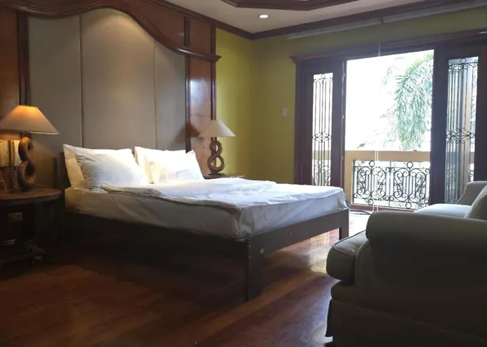 Hassan Sisters' Ensuites