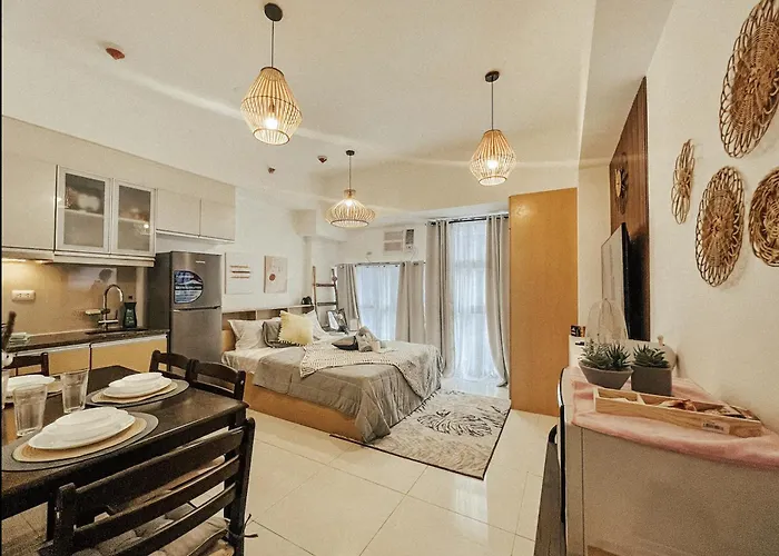 Studio Unit Mckinleyhill Near Venice Grand Canal