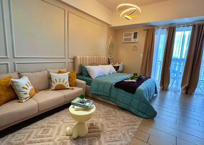 Cozy Unit Near Venice Grand Canal Mall Mckinley Hill Taguig