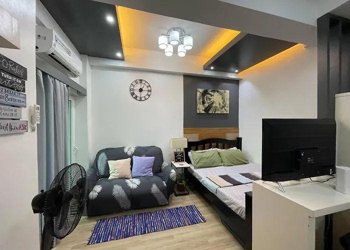 19F W Nflix & Balcony Near Rob, Pgh, Acc Usm&Slmc