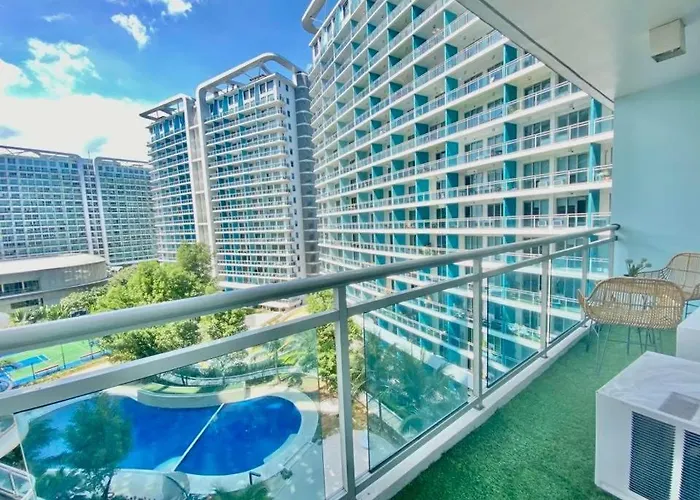 Leisure Escape Staycation Azure
