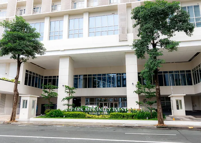 Cozy 1Br Condo In Mckinley West