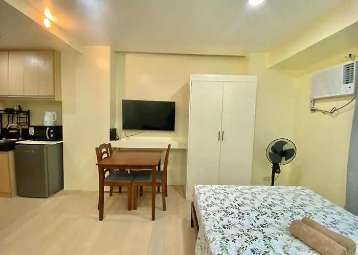 Rhinz Brylle Staycation #9