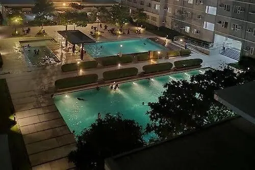 Fairview Cozy Comfy Condo Unit