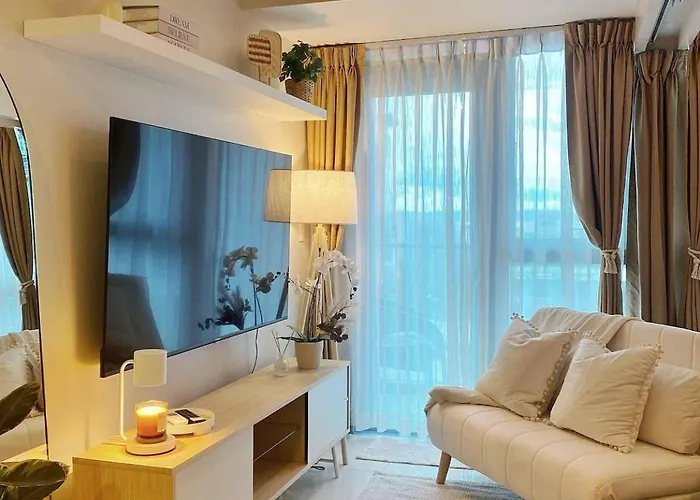 Cozy & Stylist Unit In Bgc