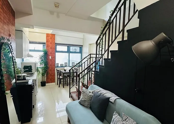 Newly Renovated 2-Storey Loft At Greenbelt