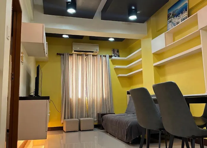 1-Bedroom Condo With Pool Across Naia Terminal 3