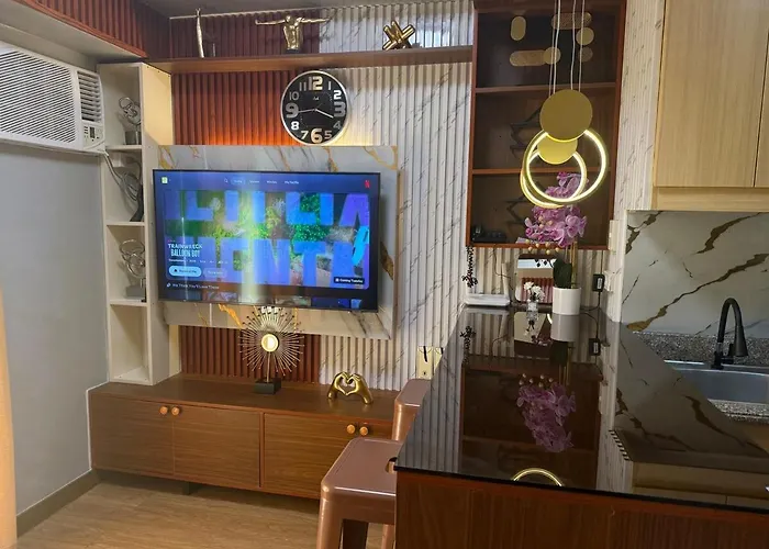 Minimalist Staycation Near Cubao, Ateneo