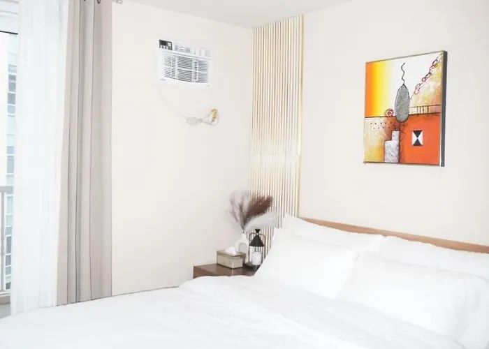 Modern Rustic Pet Friendly Condo In Mckinley Hill Bgc