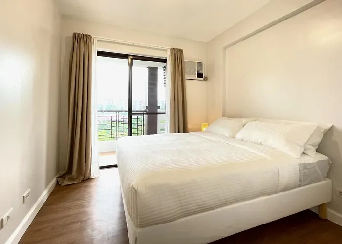 2Br The Redwoods Fairview W Free Parking