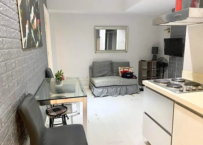 2Bedroom Azure Beachview 7