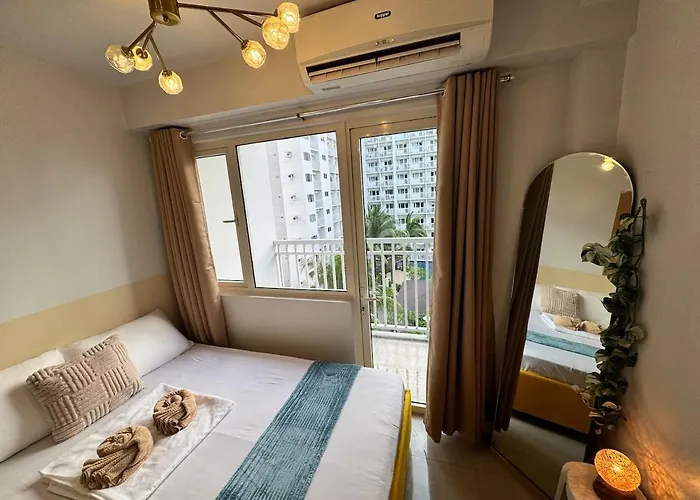 Shore Residences Banana Room With 2 Beds Good For 4 Guests Pool View Room 622 By Prime Stay