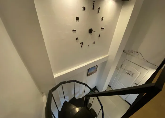 Adorable - 2A, Chill Room