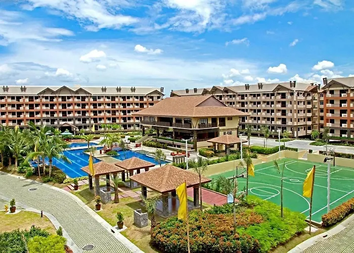 Tropical Hawaiian 2Br Condo Unit In Metro Manila With Laundry Area - Sleeps 4