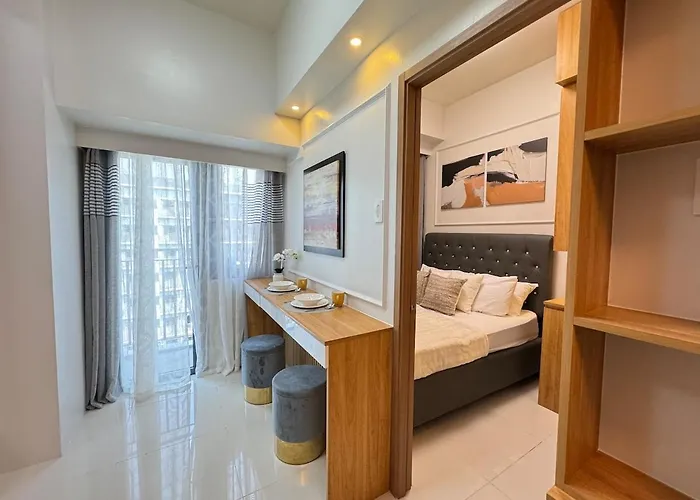 Room 1691 Shore 3 Residences Infront Of Sm Moa By Prime Stay