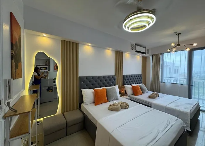 Shore 2 Residences Rm 19106 Pool View By Prime Stay Moa
