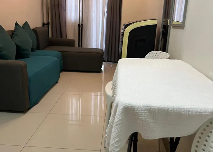 1 Bedroom Condo Unit Near Moa