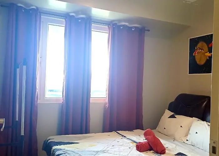 Bs1105 Monarch Parksuites Near Maax