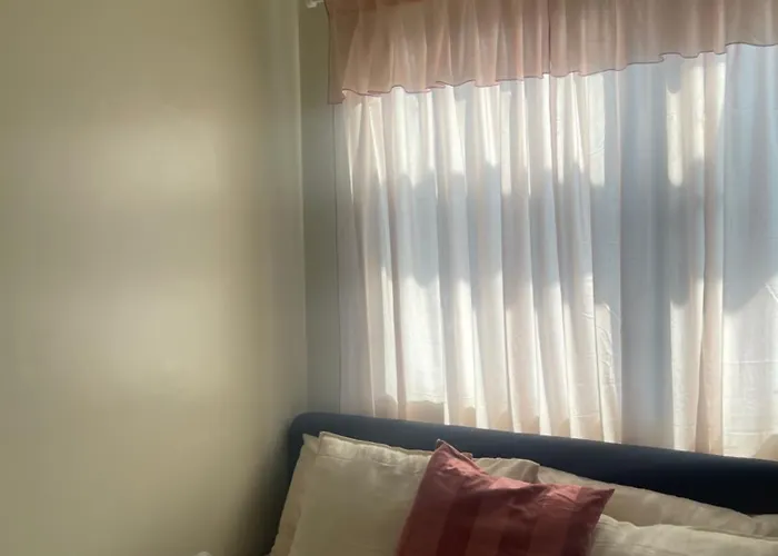 Cozy 1 Bedroom Retreat Walk To Moa