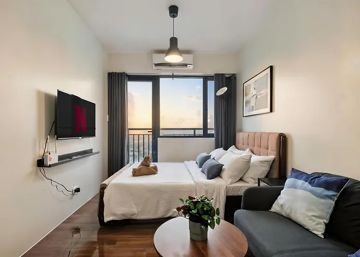 Makati Penthouse Studio With City Views
