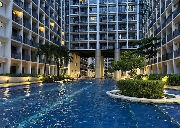 Cityscape Staycation