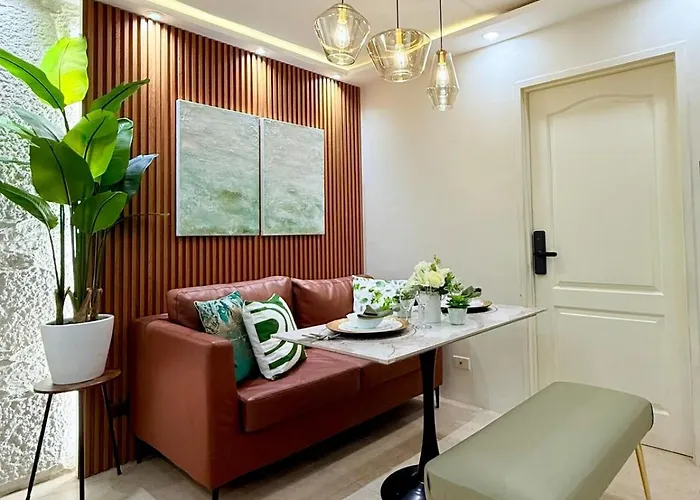 1-Bedroom Cozy Haven Sorrento Oasis