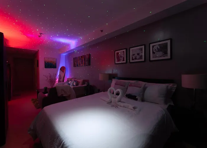 Skyline Escape With Netflix, Books And Games