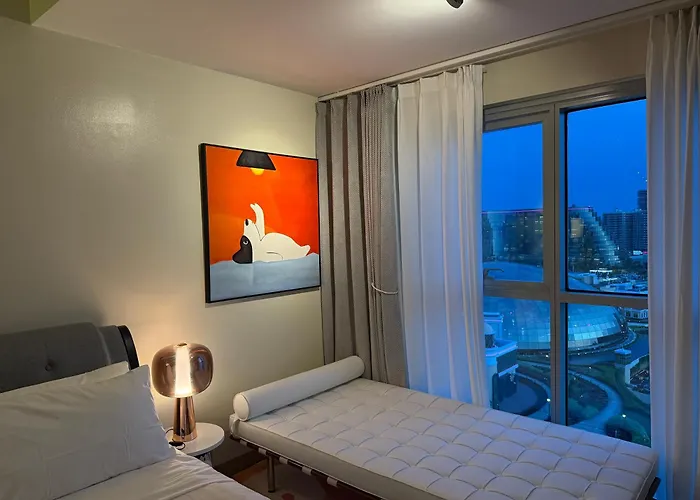 1Brfacing Manilabay Sunsetnear Okada Solaire 1Park