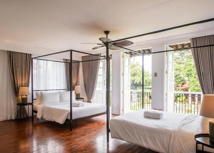 Miranamin Nest Gumamela - Family Suite In Historic Home With Indoor Plunge Pool, Garden View, Pet-Friendly, Self-Service Breakfast