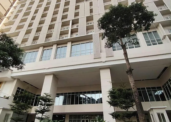 Condo Suite 1 Bedroom Mckinley West Taguig City