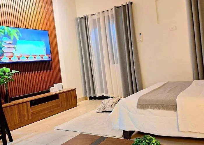 Hills Residences By Juju Staycation