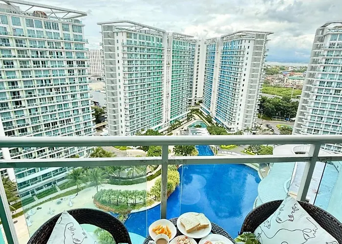 Azure Urban Resort Residences By Amore Suites