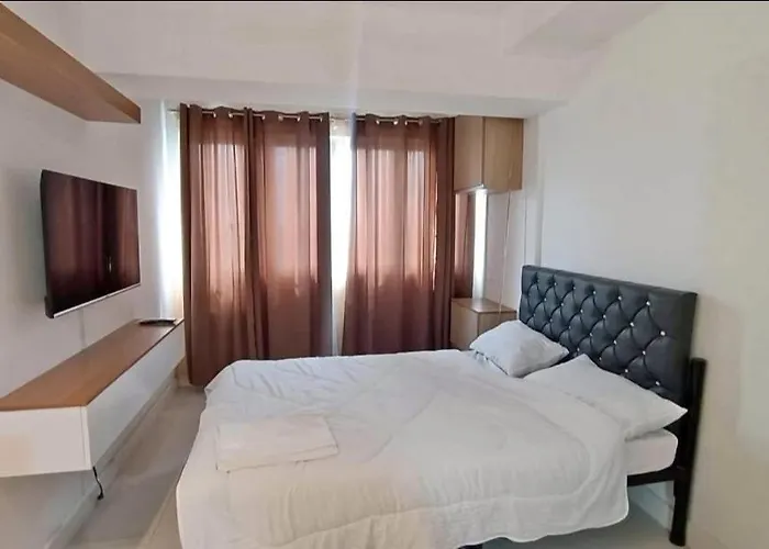 The Residences At Commonwealth - Fernly Turf