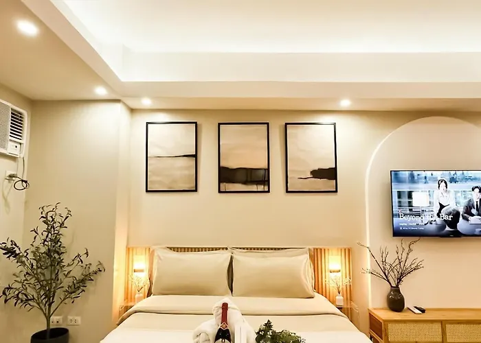 Exquisite Japandi 2 & Mediterranean Breeze At Venice W Grand Canal View!