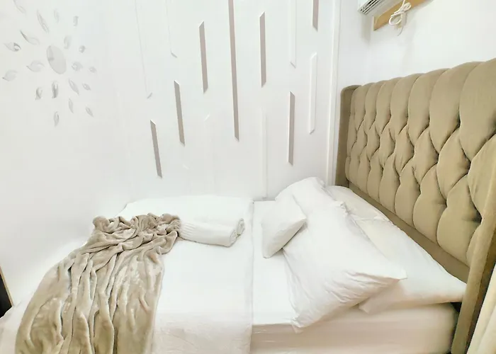 1Br Cozy Home With Balcony Near Naia Terminals