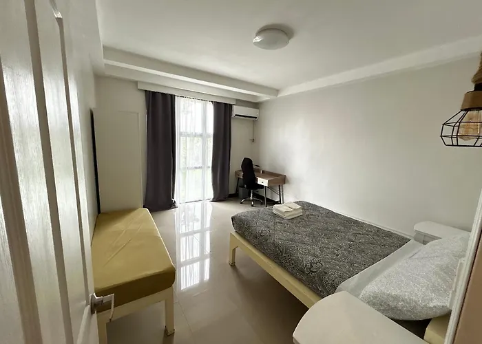Kuya And Kambal'S 1 Bedroom 1 Bath Apartment